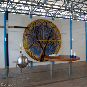 Textil-Kunstwerk: der brennende Dornbusch